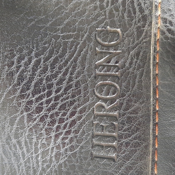 Heroing Crossbody Leather Purse - Picture 4 of 5